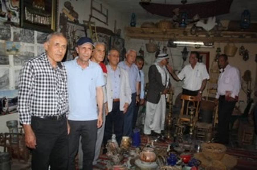 C9A4D02E-AA18-4257-A370-73240669FEE4