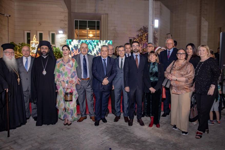 951F8E31-2C4F-4560-99F1-D6504F8F5711