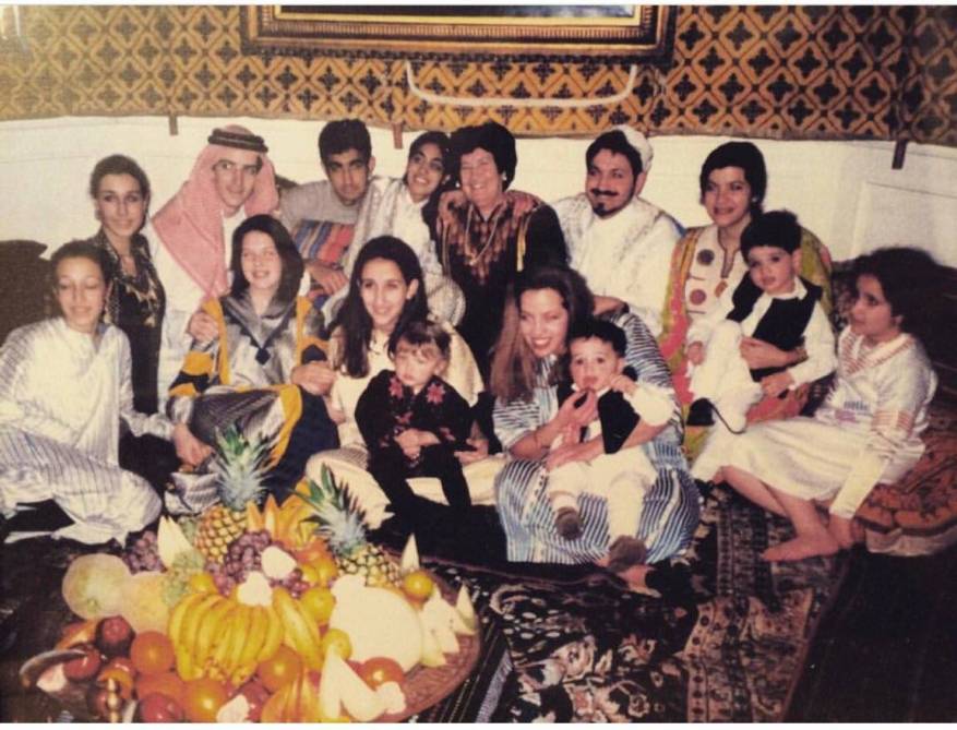 fghfghgfhgfh-jpg-01893531841593585