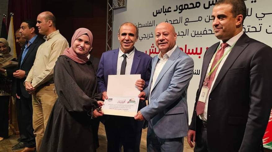 c7379dfb-6a1d-4c17-aa4c-f6394ce863c1