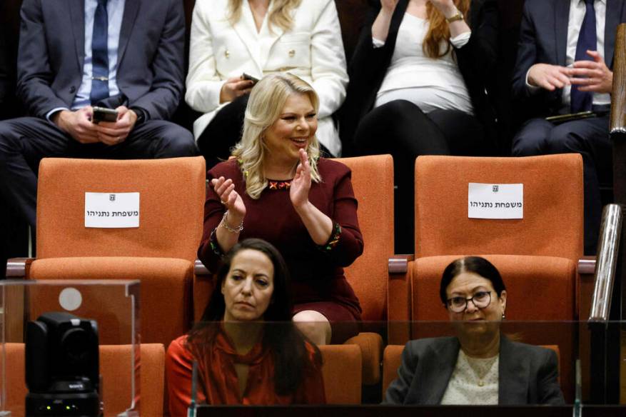 SJn5vGsti_0_0_3000_2000_0_x-large