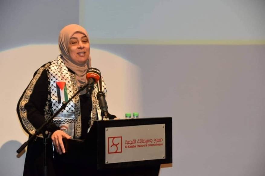 0EA9C099-EC21-40B0-9EC2-B1C2FFEA144F