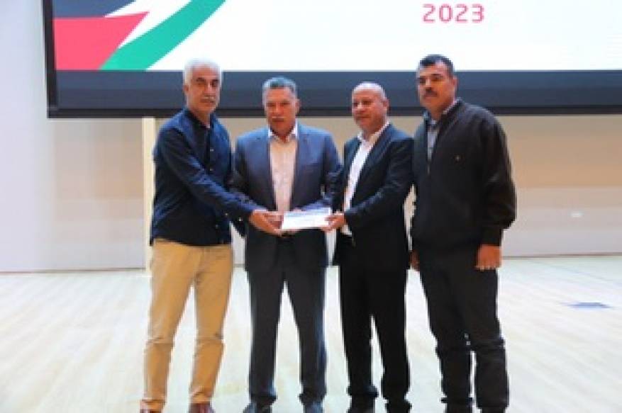 99FA620D-31FC-49C4-978A-55C299BE540B