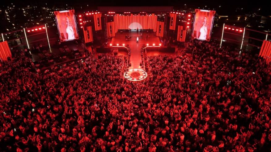 bb9e093e-ea98-4087-9afe-30b00fd38867