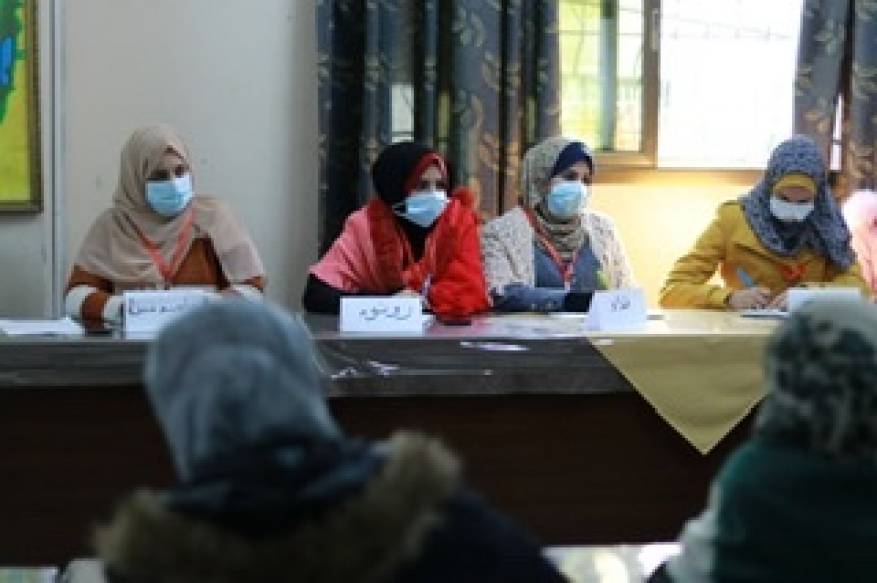 E94B979C-95A3-4CB7-A974-C69748FDB345