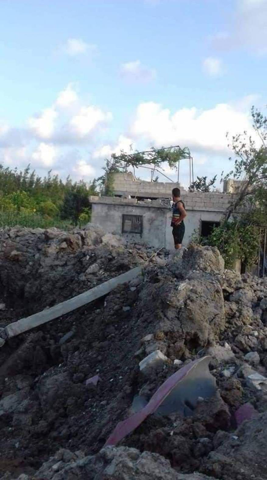 240BE4C7-F48B-4567-A4E5-DC2AA6CBCA33