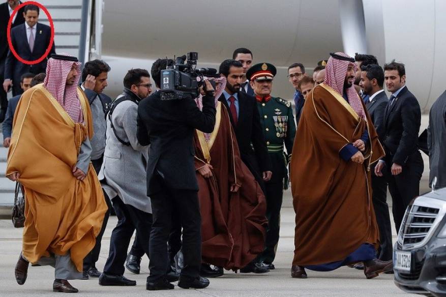 5bcab9a9d43750db0f8b4567