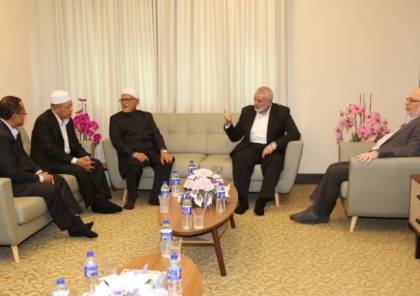 هنية يلتقي رئيس الحزب الإسلامي الماليزي