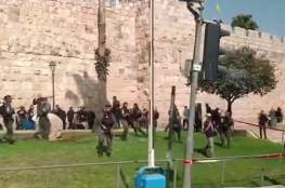 بالفيديو: إصابة 3 مستوطنين بعملية طعن في القدس المحتلة
