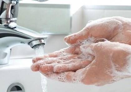 هل غسل اليدين بدون صابون عديم الفائدة تماما؟