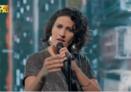 “أنا هيفا والنبي”.. أغنية لكوميدية إسرائيلية تسخر من تطبيع الإمارات مع الاحتلال- (فيديو)