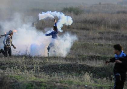 الاحتلال يُطلق قنابل الغاز تجاه المزارعين جنوب القطاع