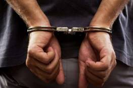 القبض على ٧ أشخاص اعتدوا على مركبة للشرطة في بيت لحم