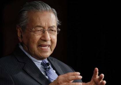 رئيس وزراء ماليزيا يقدم استقالته بشكل مفاجئ
