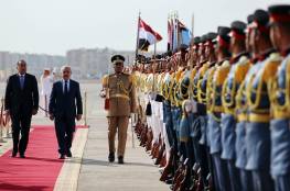 اشتية يصل القاهرة في زيارة رسمية تستمر ثلاثة أيام