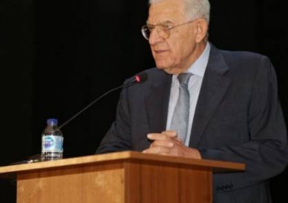 وفاة "أنيس القاسم" رئيس اللجنة القانونية في المجلس الوطني الفلسطيني سابقًا