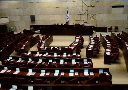 أقطاب الحكومة الإسرائيلية يرجحون صمودها بغض النظر عن قرار نتنياهو