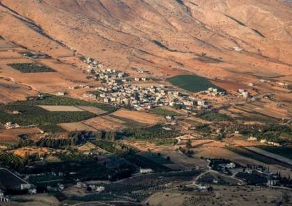 "هآرتس": إسرائيل تدمر الحقول الزراعية بالأغوار وتسممها في غزة