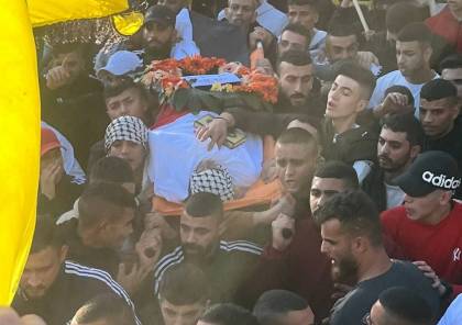 جماهير غفيرة تشيع جثمان الشهيد سلامة شرايعة في بلدة بيرزيت