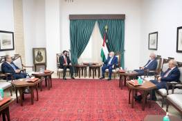 تفاصيل اجتماع الرئيس عباس مع السفير التونسي الحبيب بن فرح
