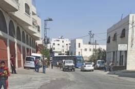 حافلة تقل جنودا إسرائيليين تدخل الخليل عن طريق الخطأ