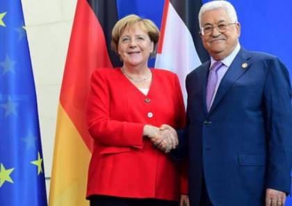 اتصال هاتفي بين الرئيس عباس والمستشارة الألمانية ميركل.. اليك تفاصيله