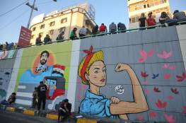 الألوان لغة "الثورة" على جدران بغداد