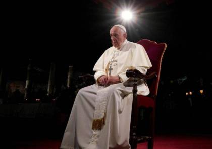 البابا فرنسيس يطالب الحلاقين بتجنب "إغراء مهنتهم"