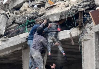 ارتفاع عدد ضحايا الزلزال في تركيا وسوريا نحو 12 ألف قتيل