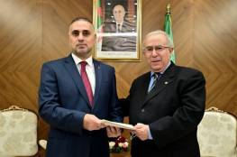لعمامرة يستقبل سفير فلسطين الجديد لدى الجزائر فايز أبو عيطة