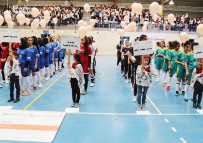 التربية والرؤية العالمية تطلقان بطولة كرة القدم الخماسي للفتيات