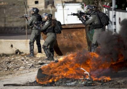 عشرات حالات الاختناق خلال قمع الاحتلال للمصلين على مدخل بيت لحم الشمالي