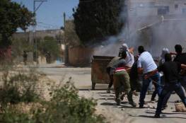 إصابتان برصاص الاحتلال والعشرات بالاختناق في المغير قرب رام الله