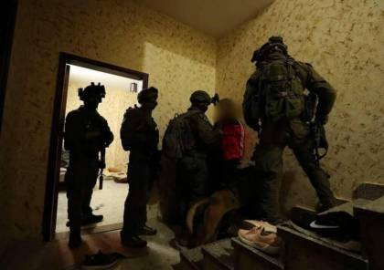 الاحتلال يعتقل 5 مواطنين خلال مداهمات في الضفة الغربية