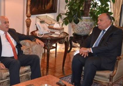 الخارجية المصرية تكشف عن تفاصيل اجتماعها بجبريل الرجوب