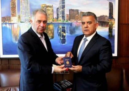 فلسطين تمنح المدير العام للأمن اللبناني وثيقة مواطنة الشرف الفلسطينية