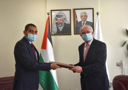 المالكي يتسلم نسخة من أوراق اعتماد ممثل الهند لدى فلسطين