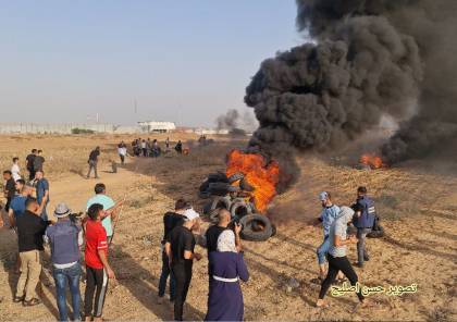 صور: اندلاع مواجهات بين الشباب الثائر والاحتلال على حدود غزة