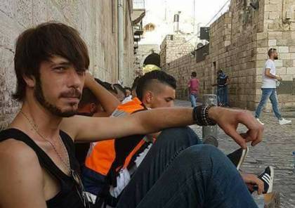 صور: ميخائيل" قدِم من هولندا إلى الأقصى هكذا تضامن مع الفلسطينيين رفضاً للبوابات