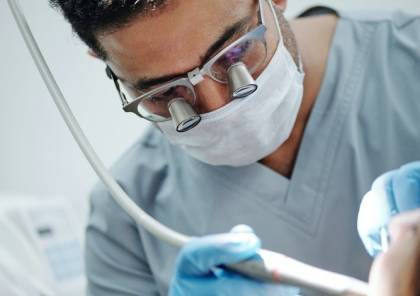 علاج مبتكر للأسنان قد يغني عن الحشوات