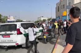 قوات الاحتلال تعتدي على المشاركين في بيت عزاء الشهيدة شيرين أبو عاقلة (فيديو)