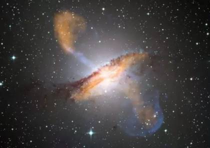 صورة: اكتشاف ثقب أسود مختبئا في "فجر الكون" يشير إلى وجود الوحوش الكونية