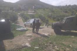 بيت لحم: الاحتلال يخطر مواطن بهدم مزرعة المواشي التي يملكها في منطقة الفرديس