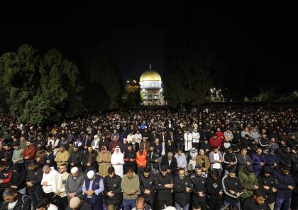 200 ألف مصل يؤدون العشاء والتراويح في المسجد الأقصى المبارك