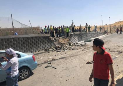 15 مصابا في تفجير حافلة سياحية أمام المتحف الجديد قرب منطقة الأهرامات في الجيزة 
