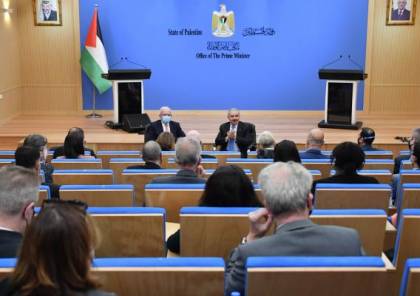 رئيس الوزراء الفلسطيني يدعو إلى إرسال مراقبين دوليين ودعم احتياجات العملية الانتخابية