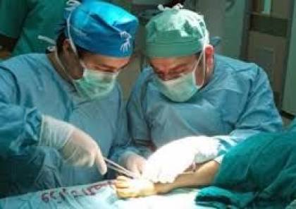 مصر: عملية جراحية "غير مسبوقة" لجنين في رحم أمه 