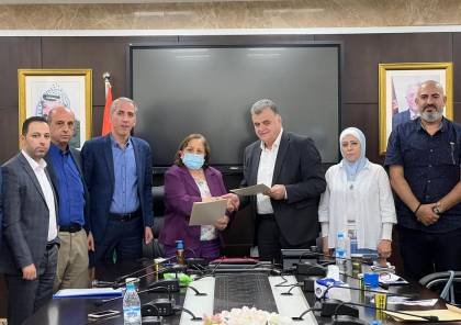 "الصحة" واتحاد نقابات عمال فلسطين يوقعان اتفاقية التأمين الصحي