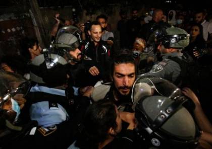 إصابة العشرات بالاختناق واعتقال آخرين خلال قمع شرطة الاحتلال مسيرات غاضبة بالداخل المحتل