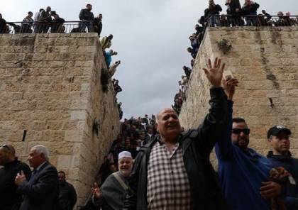 الاحتلال يخطط لإعادة إغلاق مصلى "باب الرحمة"